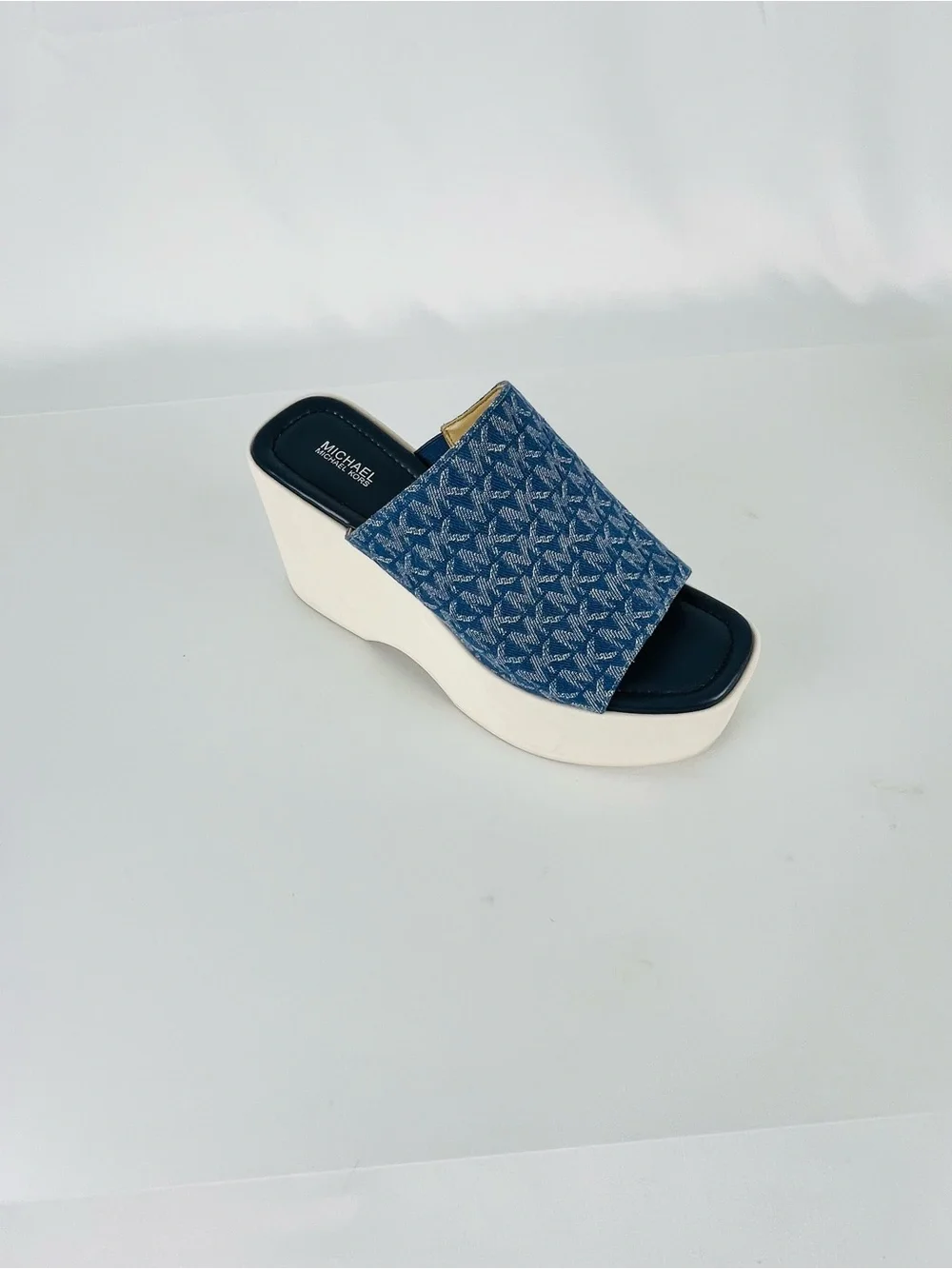 MICHAEL Michael Kors Dabney Chunky Platform Slide Sandals Denim Monogram Size 10